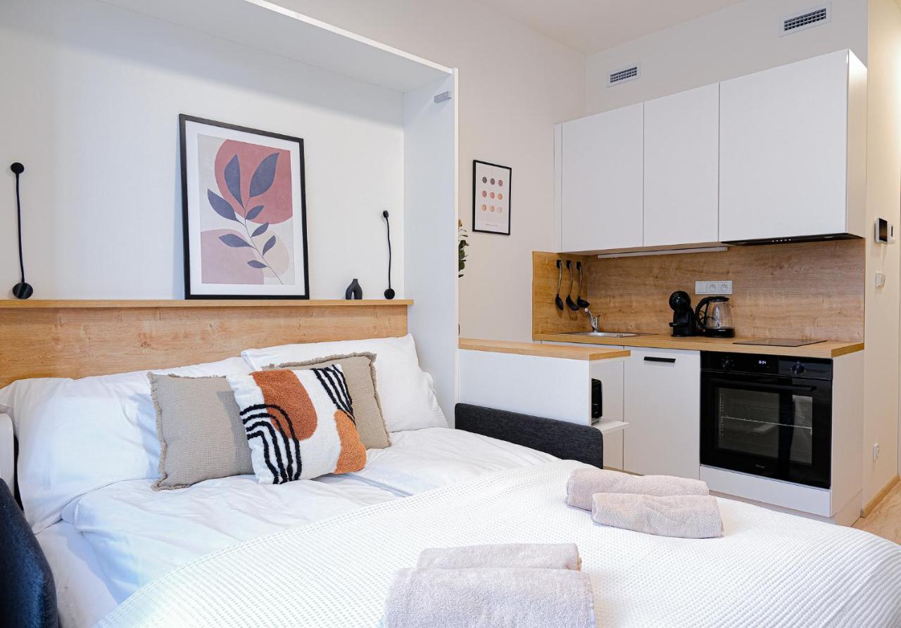 Mymozart Apartments Prague By Rentero Property 外观 照片