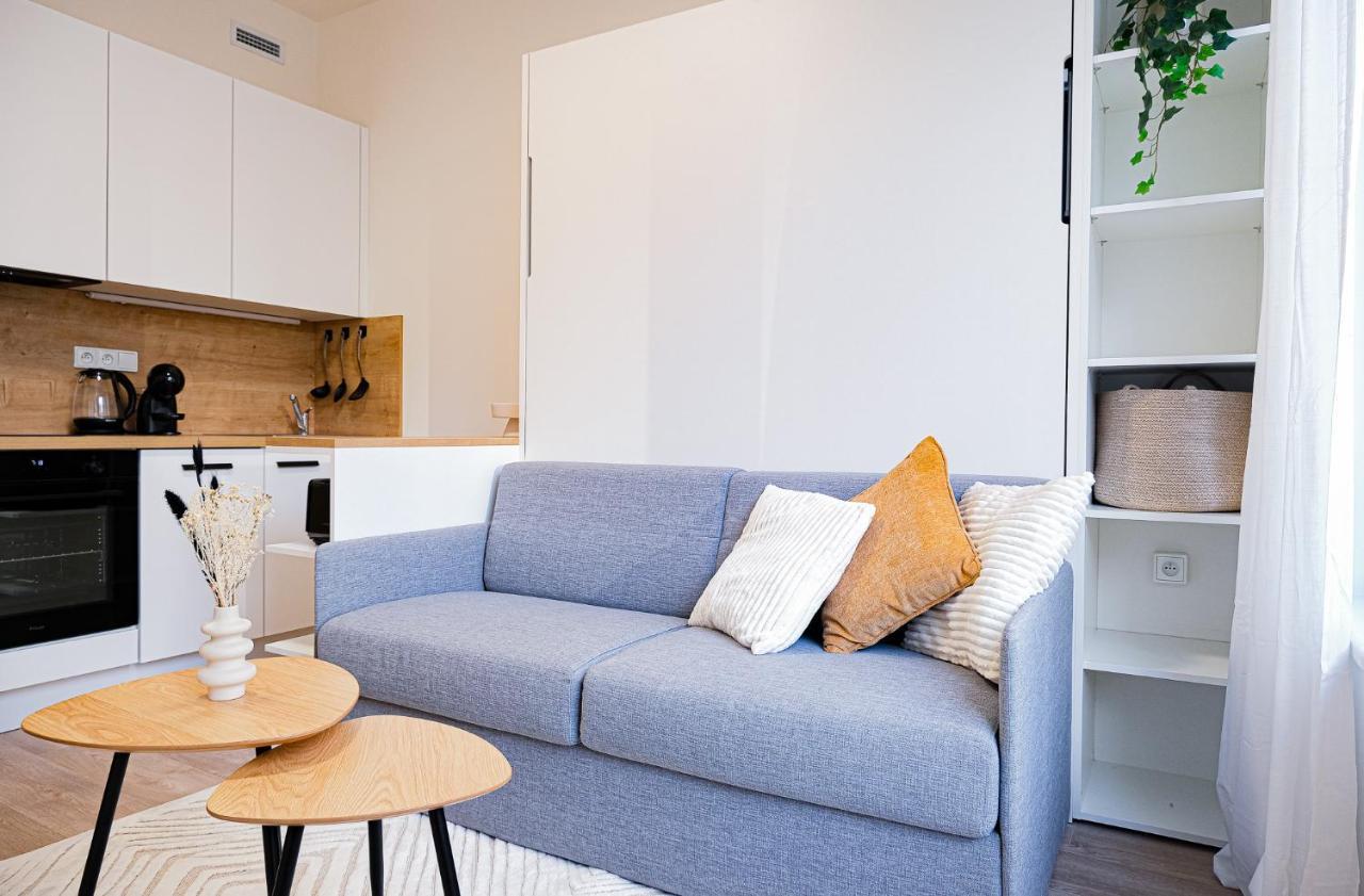 Mymozart Apartments Prague By Rentero Property 外观 照片
