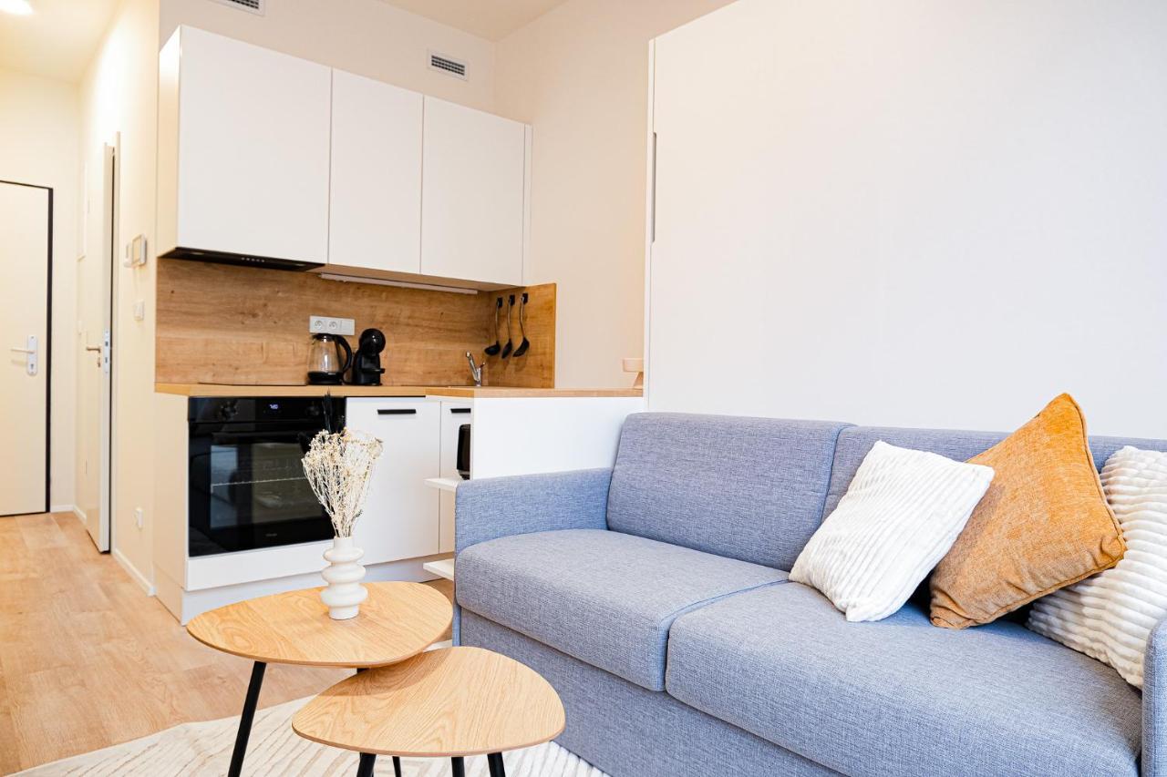 Mymozart Apartments Prague By Rentero Property 外观 照片